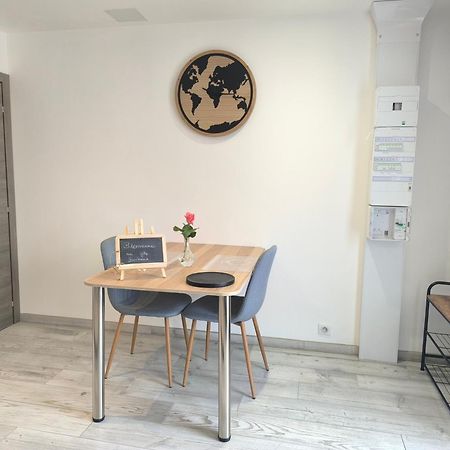 Gite Bonheur Et Charme Spa-Sauna Forfait 2H Inclus 坎特赞 外观 照片
